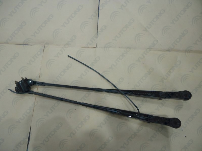 Wiper scraper rod, 1282131YM04,700,0, left side
