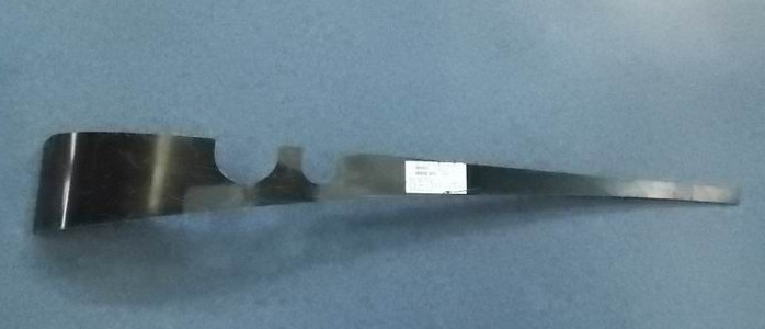 Reinforcement parts under front windshield-2