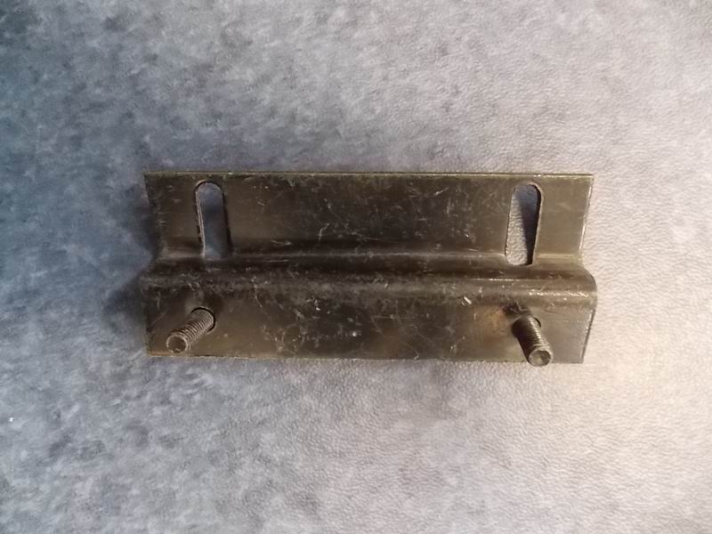 Front lock fixing part, left front headlight installation left bracket, ZK6127H-1