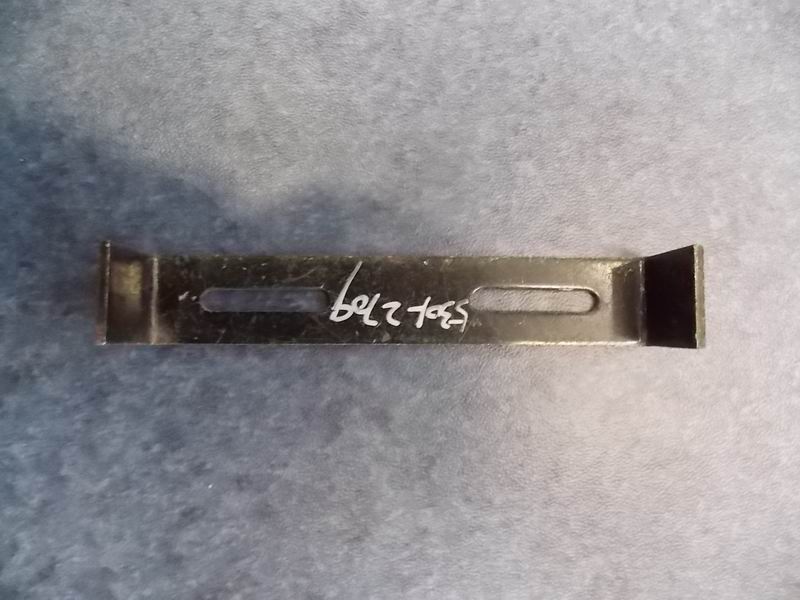 Front lock fixing parts, left front headlight rear fixing bracket, ZK6127H-2
