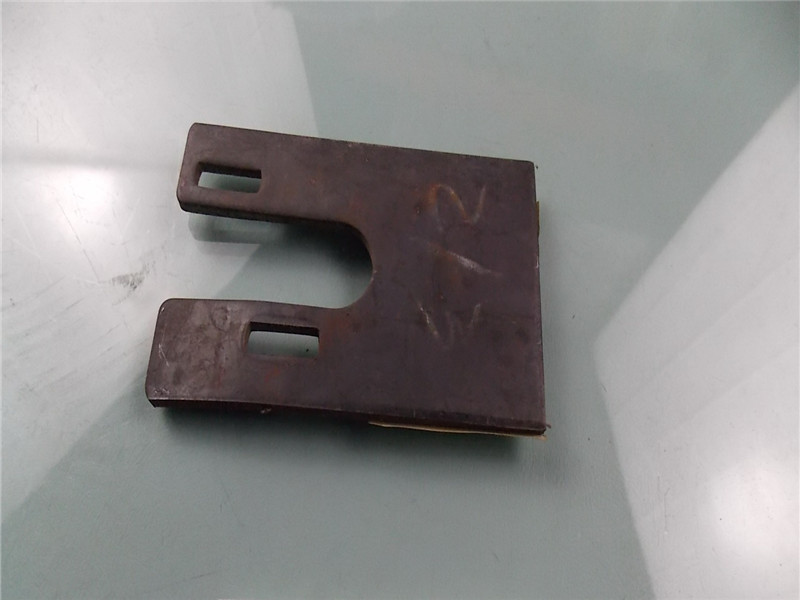 Hammer door lock fixing plate