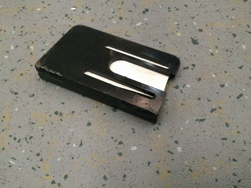 Front lock fixture, right hatch lock, B261