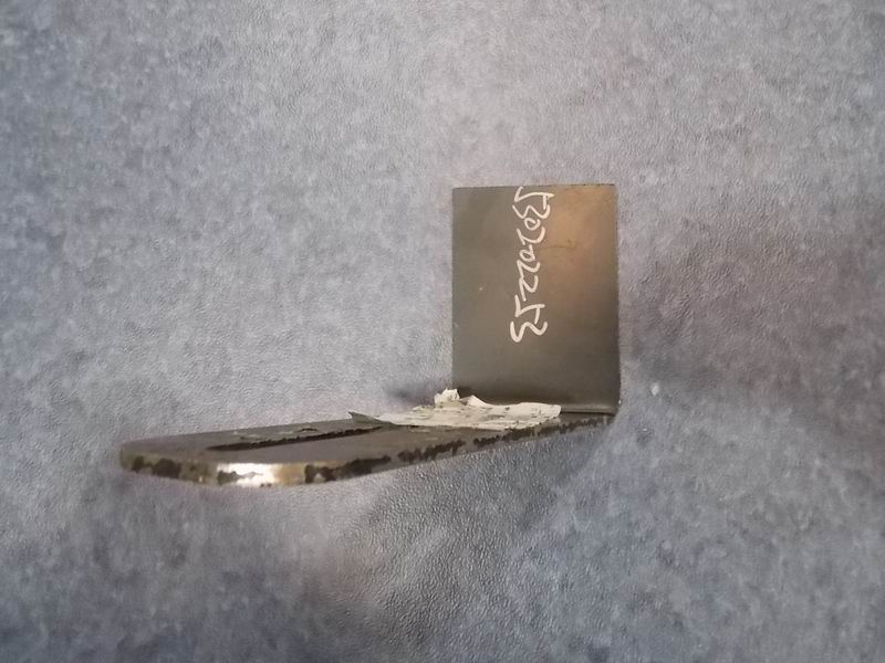 Headlight mounting bracket 4-2