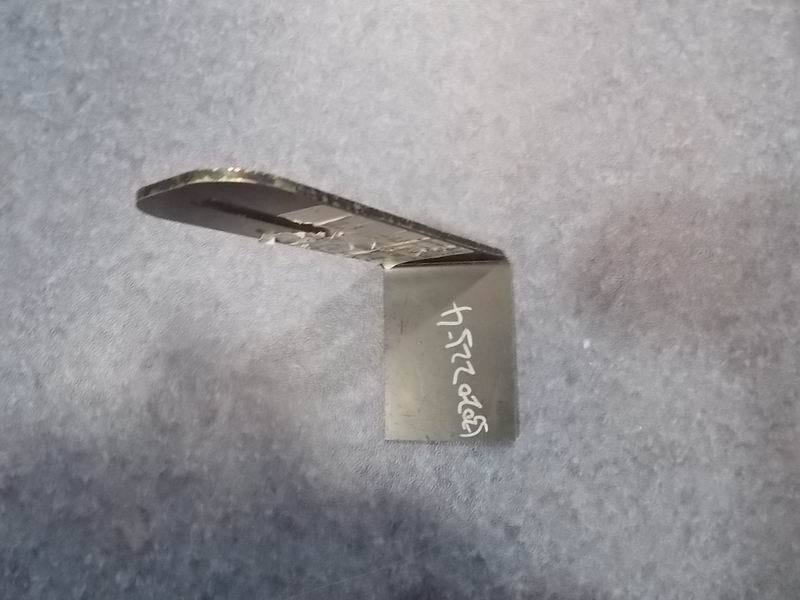 Кронштейн фары 2