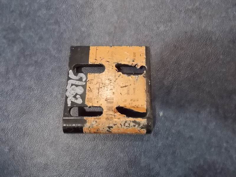 前围锁固定件,ZK6100-2