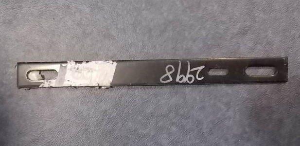 Headlight right fixing connection