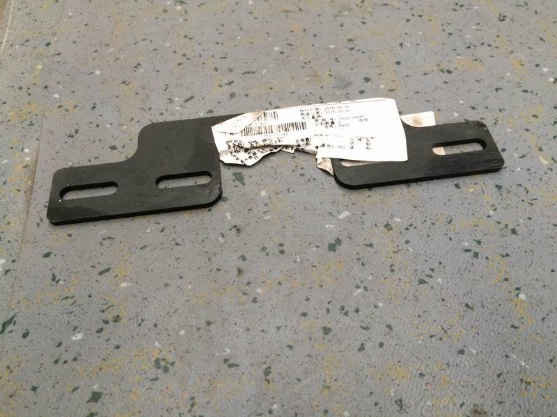 Front lock fixing parts, gentleman-shaped headlight connectors, H822-1