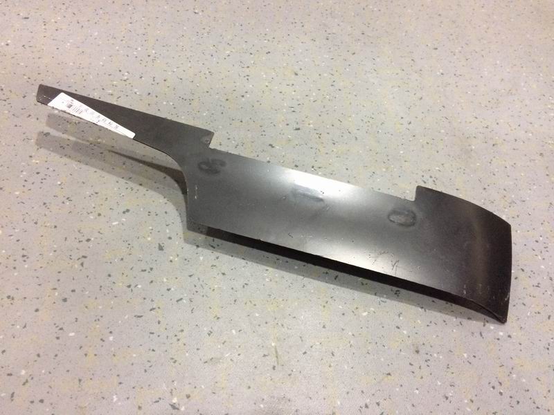 Exterior bracket, right light frame side connection plate, 6122HD9-2