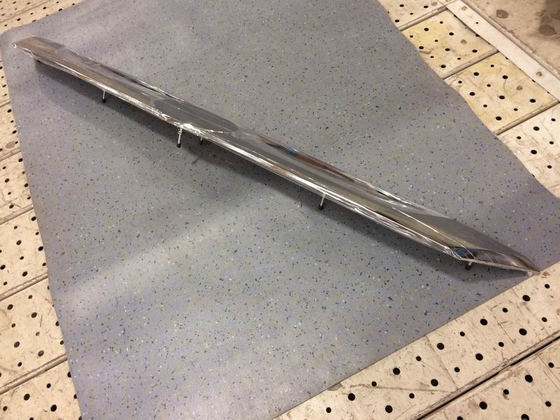 Front wing decoration parts (ZK6120HQ)-2