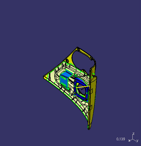 Передняя распашная дверь, 6805 , внутренняя и внешняя пластины большие, ближе к правой стороне угла