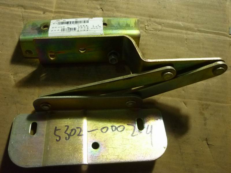 Front engine door right hinge-1