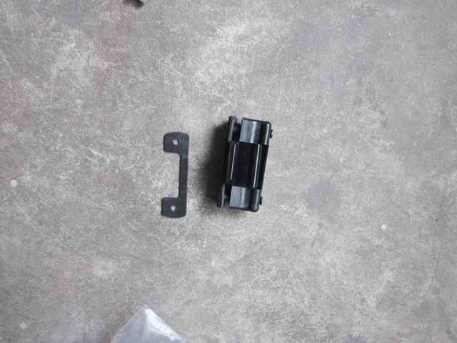 Side window lock-1