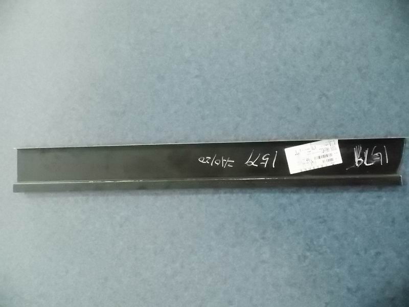 Пассажирские двери закрыты.-1