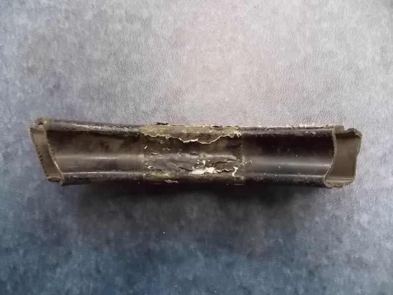 Reinforced beam at the upper left corner of the rear circumference-1