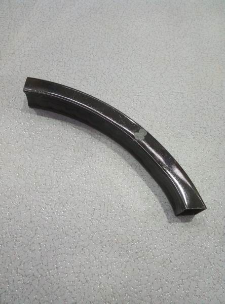 Rear enclosure connecting beam