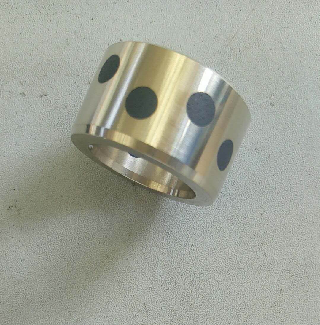 Bearing, articulated self-lubricating bearing