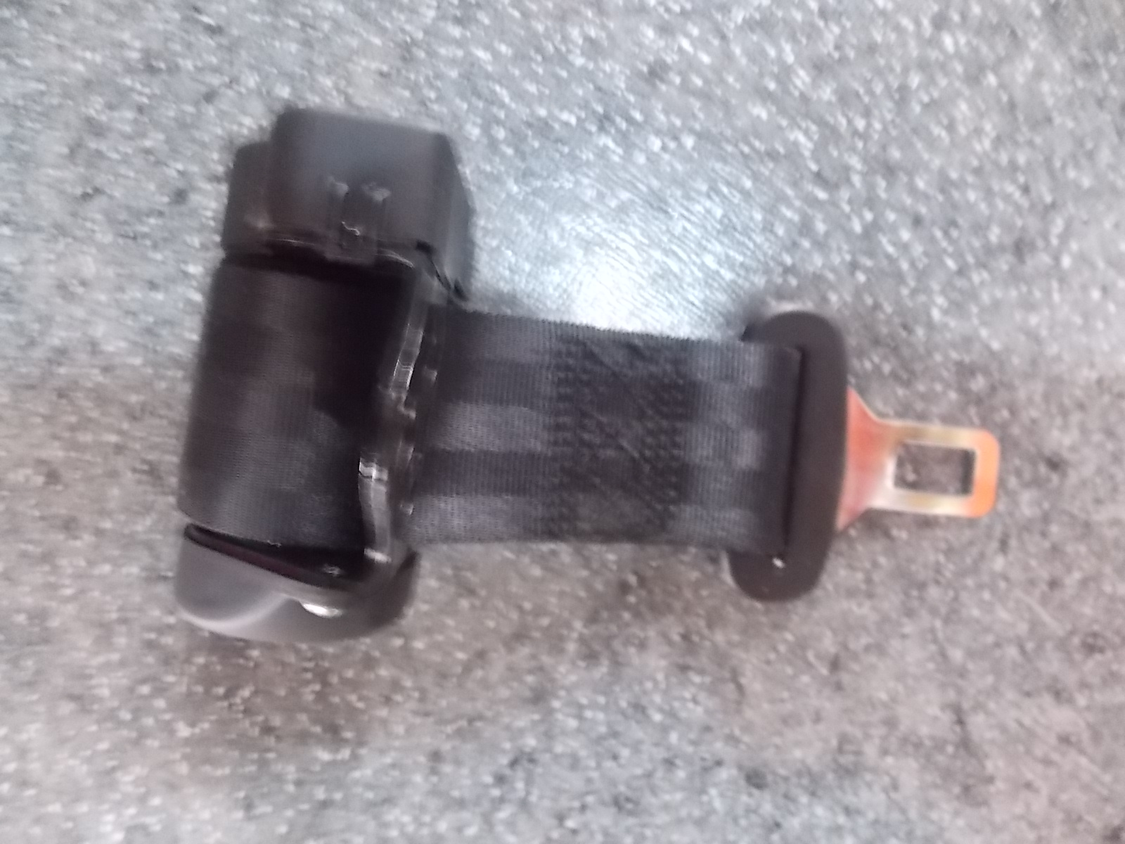 Two-point roll-up black pull-up belt (for high-end hatch doors)