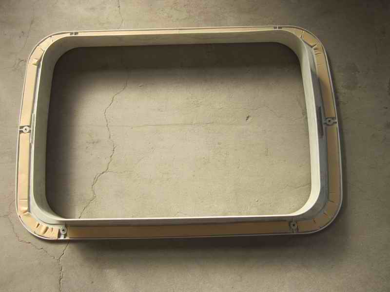 Внутренняя рамка ветрового окна (белая) WG 880X-2