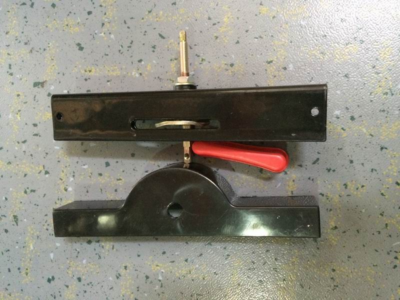 Запорный механизм в сборе-1