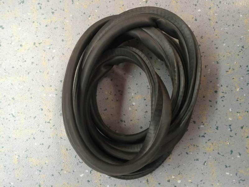 Middle frame sealing strip