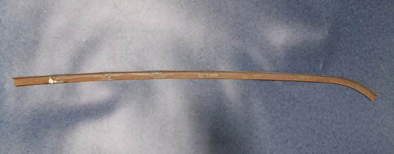 Front wind blocks the stop