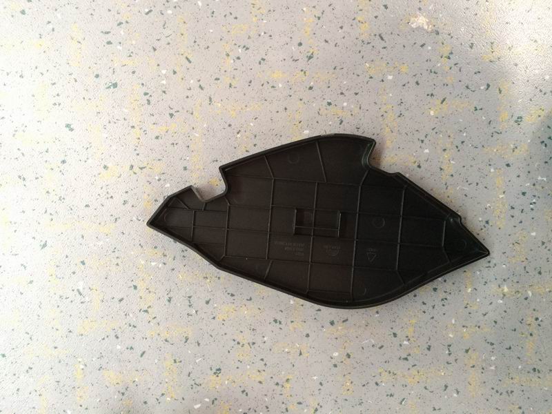 6710 right air duct injection molding plug without lamp
