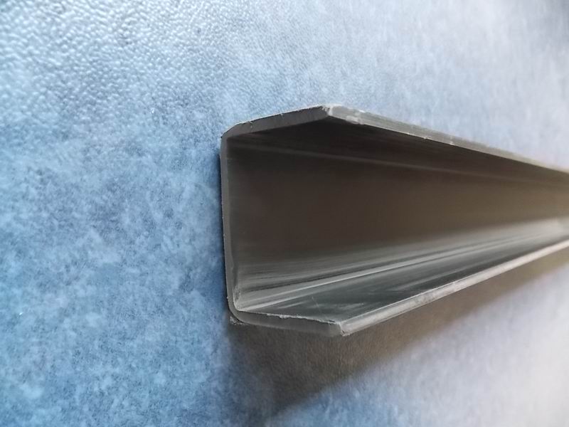 Window beam decoration parts-3