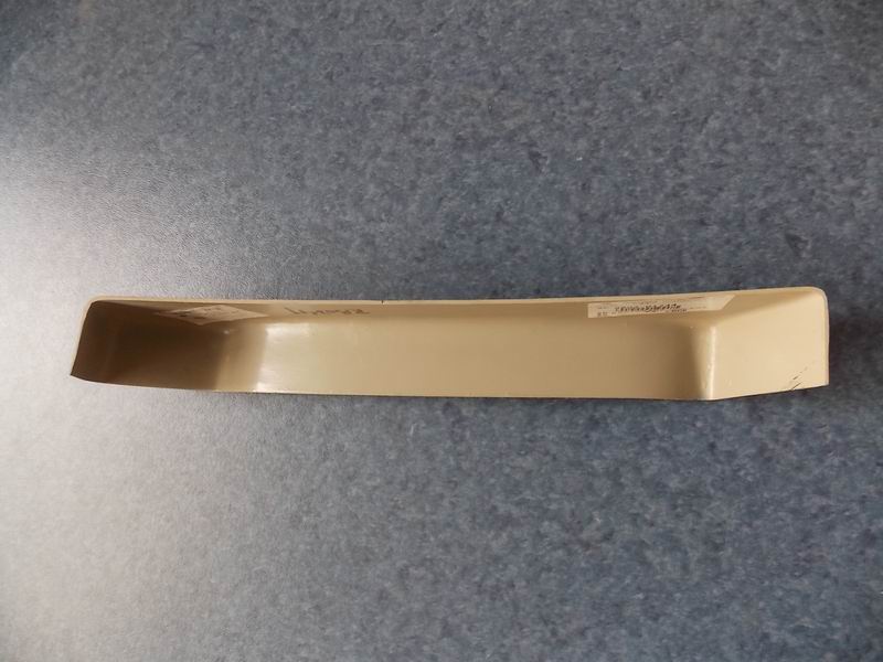 Украшение правого заднего внутреннего нижнего угла, 6859H ; серый и белый-1