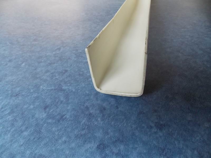 Final window beam decoration parts, ZK6127HA-3