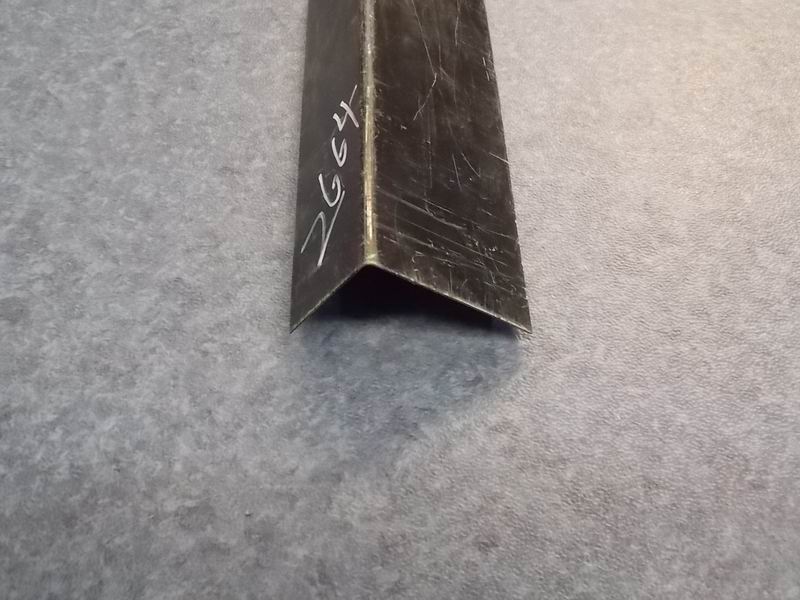 乘客门前立柱装饰件 6608 无颜色 封闭边窗-2