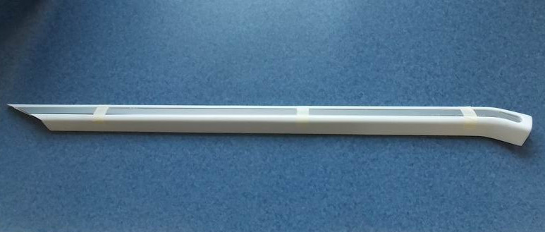D (49) Decorative parts for the lower frame of the front left window, 6127HW-3-2