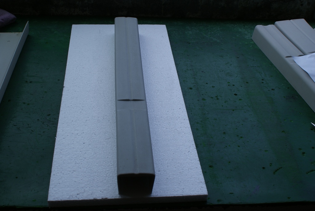 D Lower side window column decoration parts, 6122HW9-1