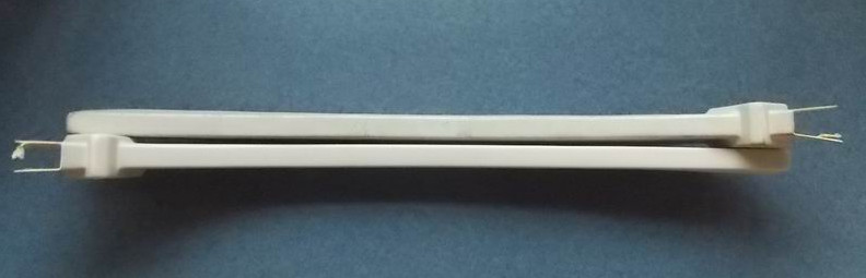 D Front windshield middle frame side decoration parts 6122HW9, 2-piece set-2