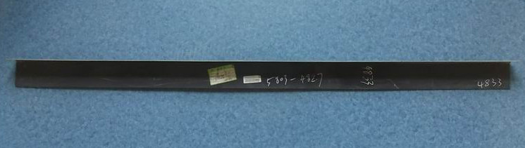 Decorative parts on the middle door, the picture is the same as 5803-04827, the color is black