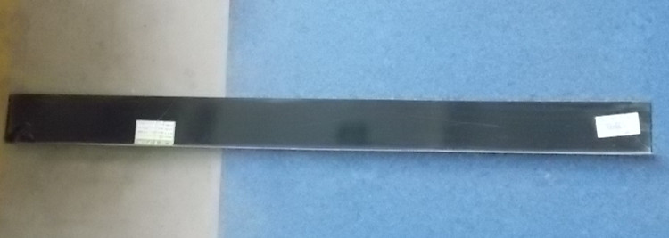 Детали декора передних колонок средней двери