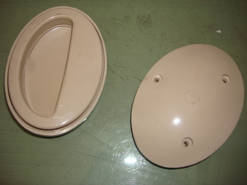 Luggage rack door handle assembly (color same as HR08-15190)