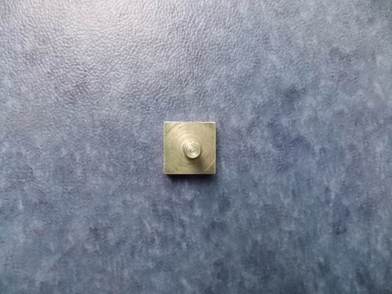 Luggage rack door mounting bolts-1