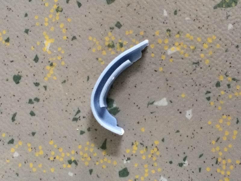 ЗК 6100H Правая багажная полка светло-синяя голова