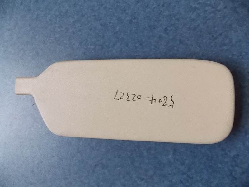 Левая внутренняя заглушка багажника (деталь ABS)-1