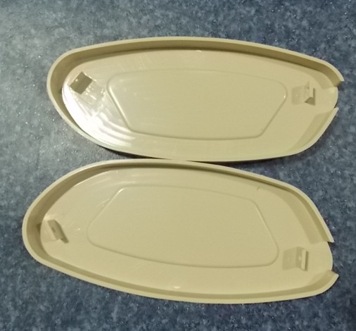 Left luggage rack plug-front