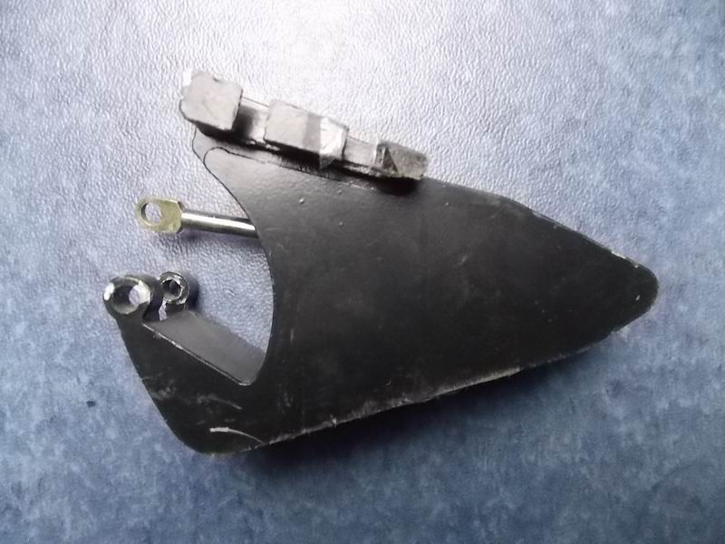 Luggage rack cover rotating left bracket-2