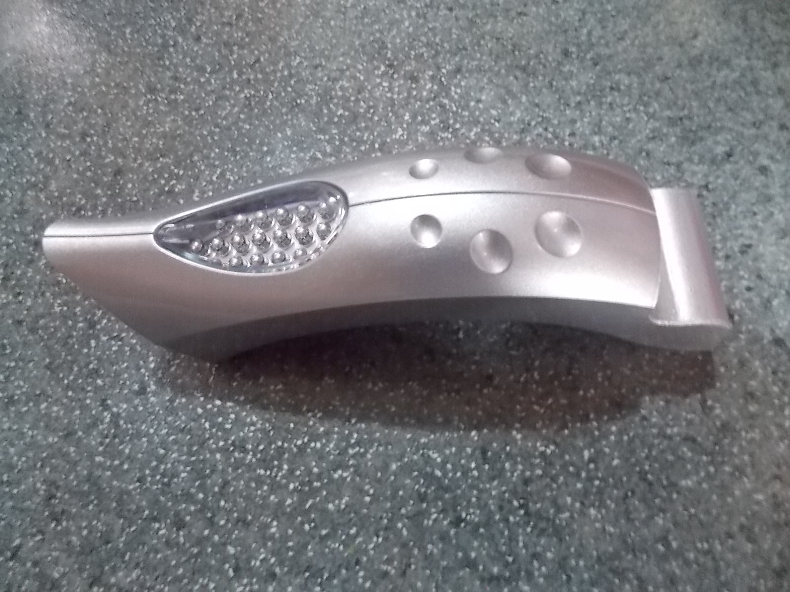 Right luggage rack assembly (6350 long, 7 legs)