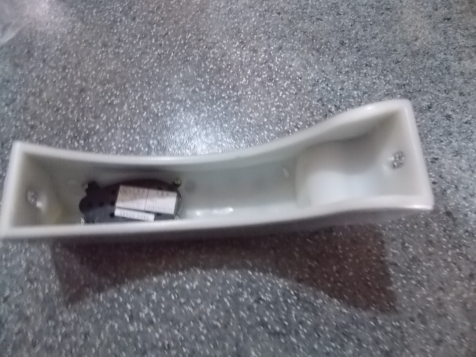 Right luggage rack assembly (6350 long, 7 legs)-2