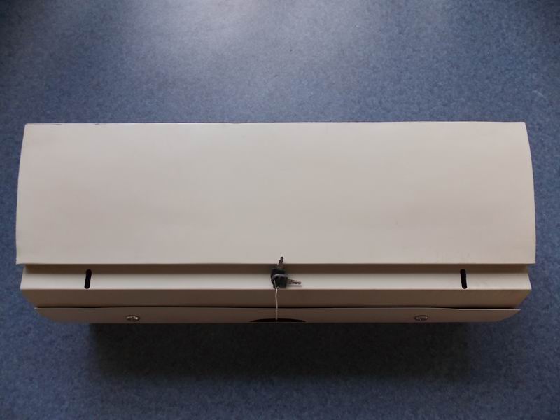 Inner luggage rack front tool box (with locking mechanism and lock); 6798H