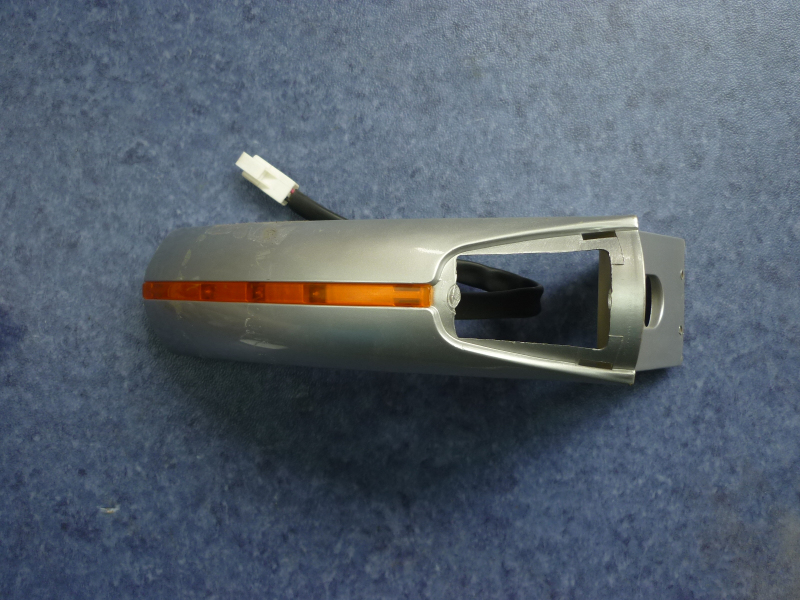 Fitting door luggage rack feet, sprayed with silver-gray metal paint 6122H9-1