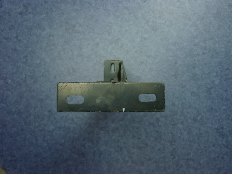 Right hanging rack in luggage rack; 6858H; Improved-3
