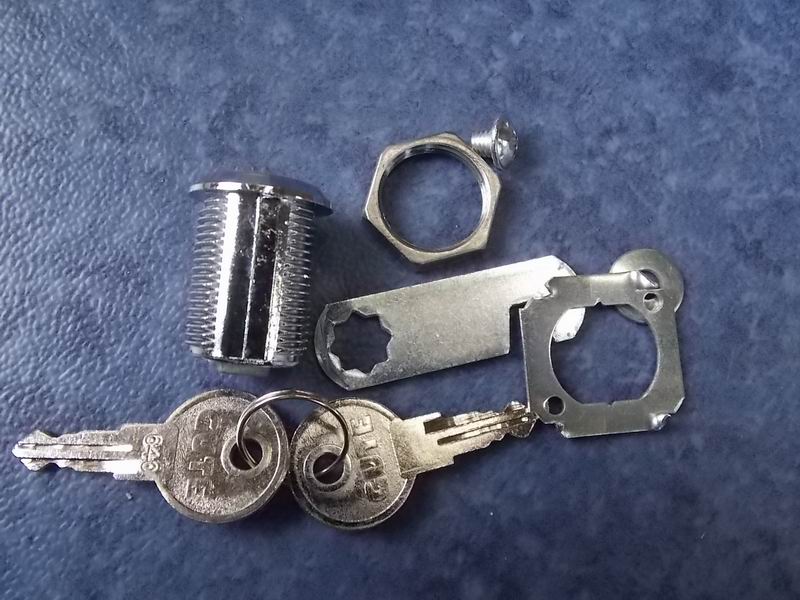 Private warehouse lock (with key)-1