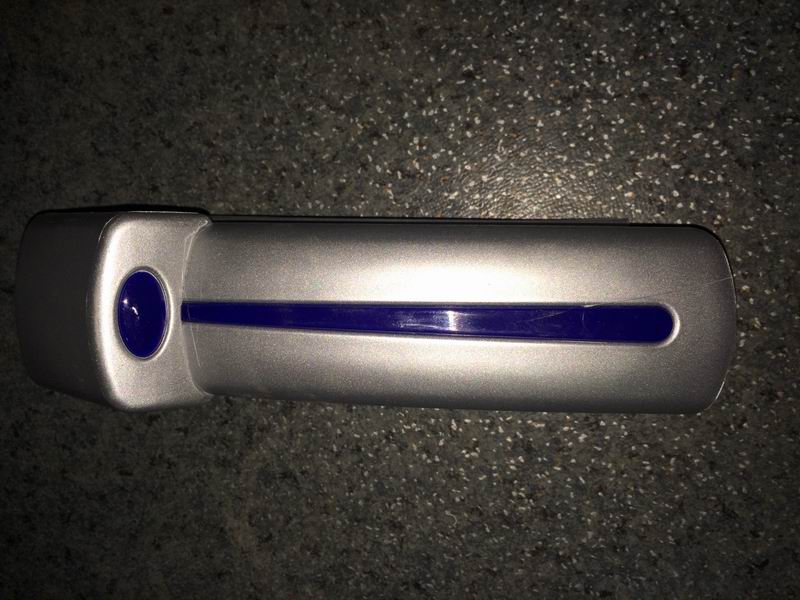 Luggage rack feet sprayed with silver-gray metal paint 6122H9 blue light