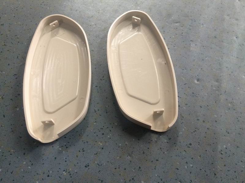 Left luggage rack plug-back