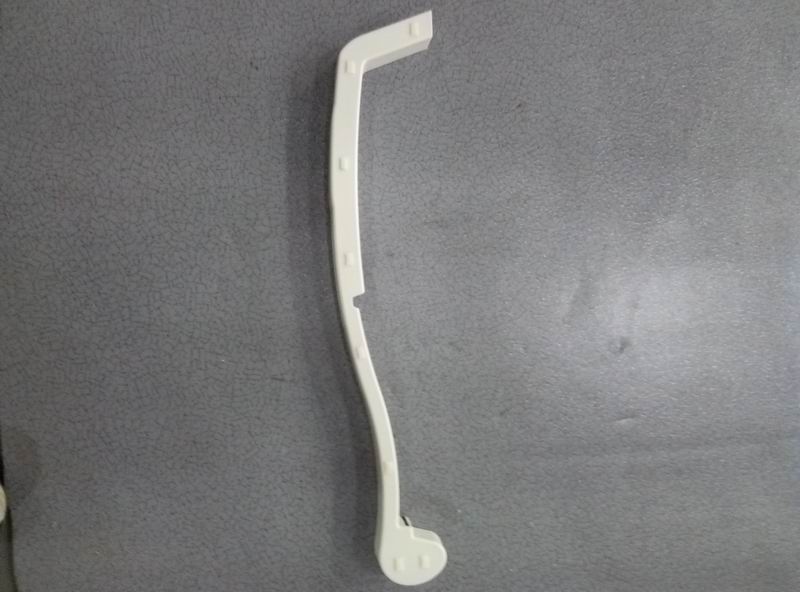 Left wind duct luggage rack base rear cover; 8 series PVC; Rhine white